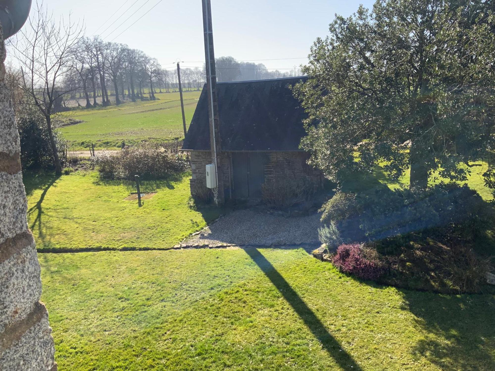 Welcoming And Peaceful Bed And Breakfast Fougerolles-du-Plessis Zewnętrze zdjęcie